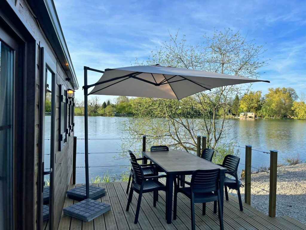 Lodge swim at Le Sauci carp fishing in france