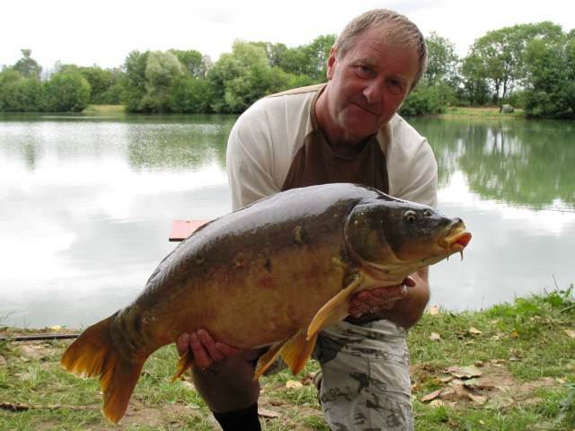 carp fishing in france