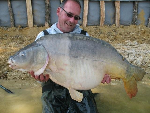Specimen carping in France at Boux