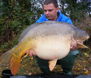 carp fishing holiday france