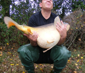 carp fishing holiday france