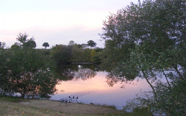 carp fishing holiday france