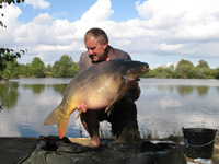 big carp fishing france