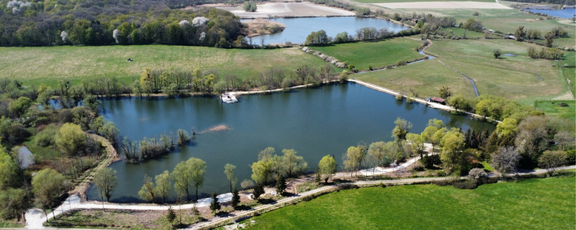 Lake photos photo 1 Le Sauci