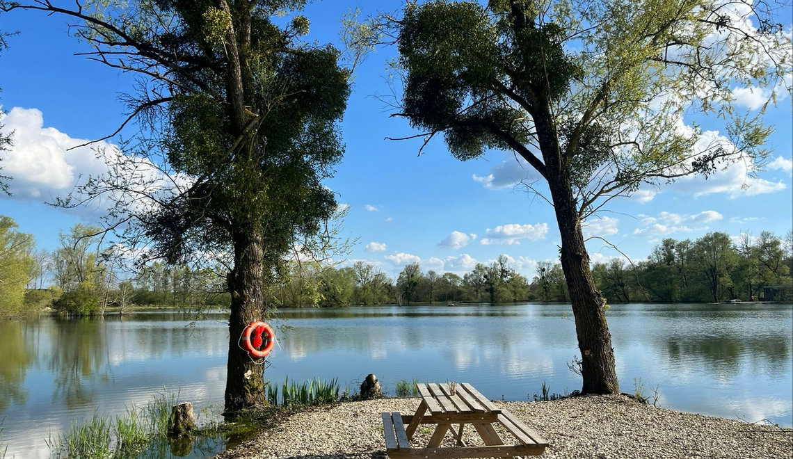 Lake photos photo 1 Le Sauci