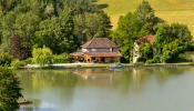 Carp Fishing Lakes With Accommodation