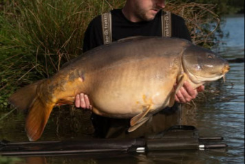 Another great catch at Emeraude Carp! - 1