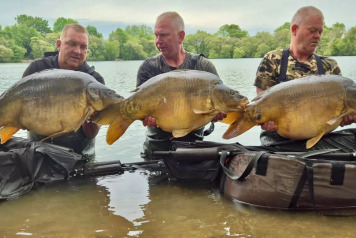 A TRIPLE CATCH AT EMERAUDE CARP! - 1
