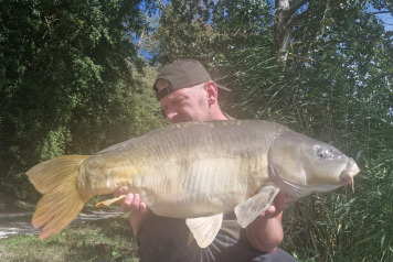 1 angler, 54 carp! - 2