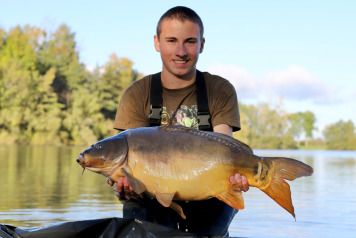 New Additional Stocking of 200 Carp - 15