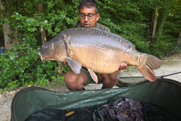 2 anglers, 109 carp! - 3