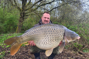 45 carp at peg 5 - 3