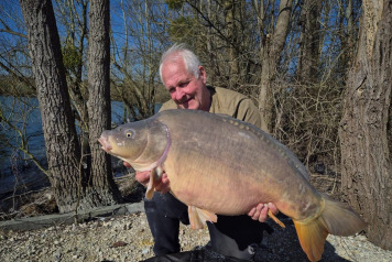 Back at the lake - 1