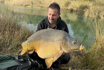 New Arrivals at Golden Carp Lake - 15