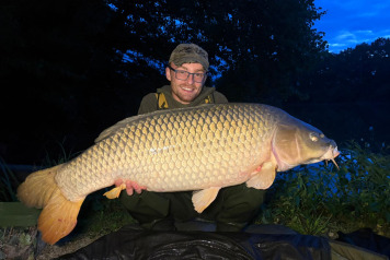 2 anglers, 48 carp! - 1