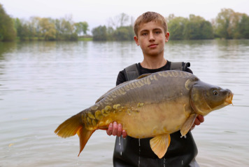 New Additional Stocking of 200 Carp - 23