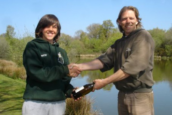 Mattie Carey Starts Juniors Lake Record Common Carp!! - 1