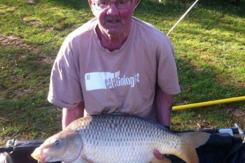 A Day's Fishing at Lillybelle - 1