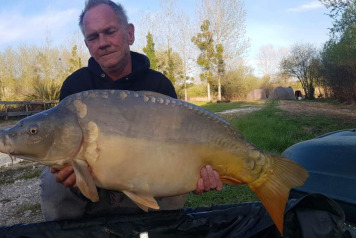 A Colourful Catch! - 4