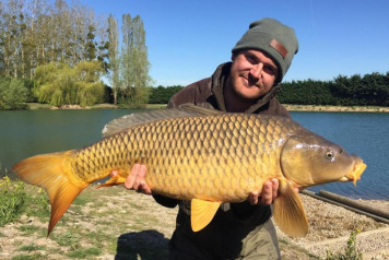 â˜…â˜…â˜… Deux Ã®les report to 30 avril â˜…â˜…â˜… - 1