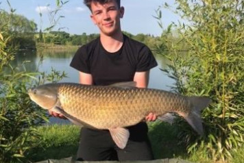 â˜…â˜…â˜… Deux Ã®les report to 5th May â˜…â˜…â˜… - 4