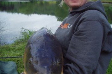 Linda makes a great start! - 2