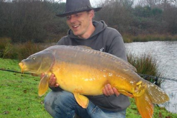 One Last Carp for 2006 - 1