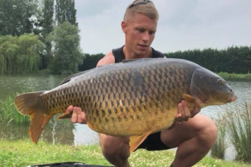 â˜…â˜…â˜… Deux Ã®les report to 9th Jun â˜…â˜…â˜… - 1