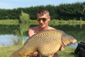 â˜…â˜…â˜… Deux Ã®les report to 30th Jun â˜…â˜…â˜… - 8