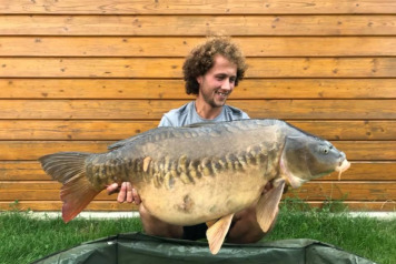 â˜…â˜…â˜… Deux Ã®les report to 9th Jun â˜…â˜…â˜… - 1