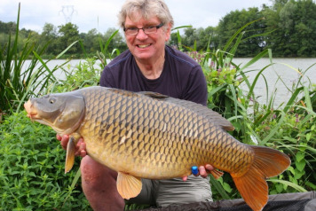 Hail and cold water in August? - 4