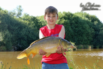 Lake William Fishing with Sam. - 3