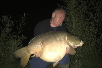 â˜…â˜…â˜… Deux Ã®les report to 5th May â˜…â˜…â˜… - 5