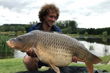 â˜…â˜…â˜… Deux Ã®les report to 9th Jun â˜…â˜…â˜… - 6