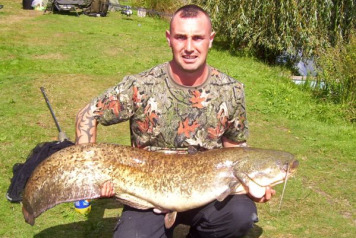 Three 40lb+ Cats out in a Week! - 2