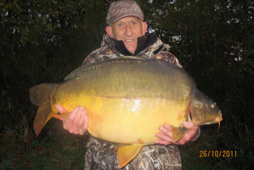 Another 50lb+ fish comes out of Villefond - 3