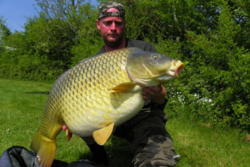 Big John shows his face two times in one week! - 3