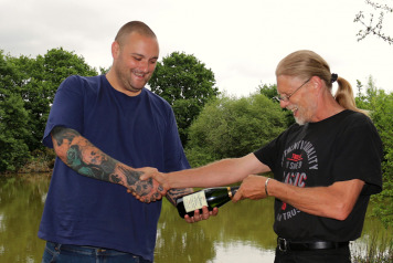 Lake Champion does it again with a 51lb Common! - 3