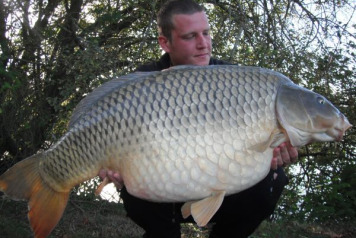50lb Common graces the banks! - 3