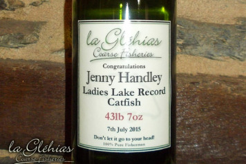 JENNY WENT HUNTING FOR A CAT AND CAME UP TRUMPS! - 3