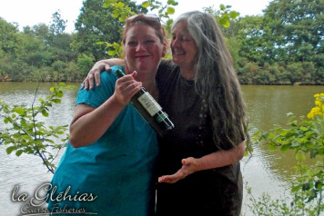 JENNY WENT HUNTING FOR A CAT AND CAME UP TRUMPS! - 2