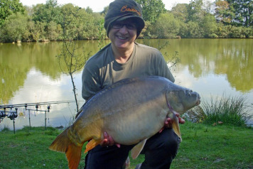 Roz Reaches for Rods Resulting in Ruptured Records!!! - 3