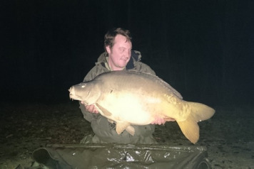 A New Lake Record Mirror - 1