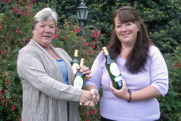 Glamorous Granny Goes Gaga at La GlÃ©hias!!!! - 2