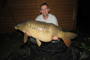 â˜…â˜…â˜… Deux Ã®les report to 7 may â˜…â˜…â˜… - 3