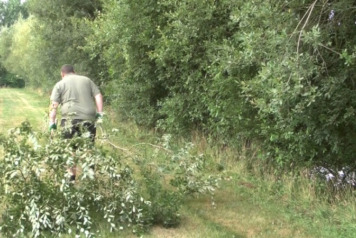 Meet the bailiff - 3