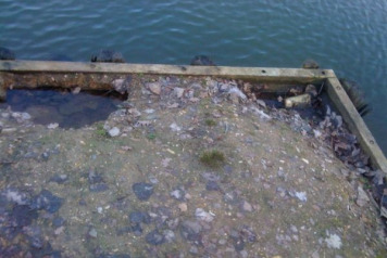 Pegs have been repaired - 2