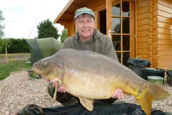 â˜…â˜…â˜… Deux Ã®les report to 7 may â˜…â˜…â˜… - 4