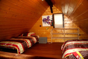 Lakeside chalet now available to hire at Laroussi - 3