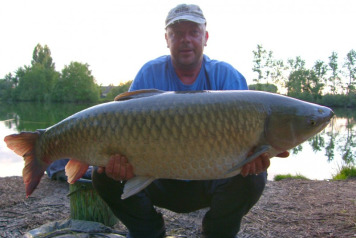 New world record tench! - 2